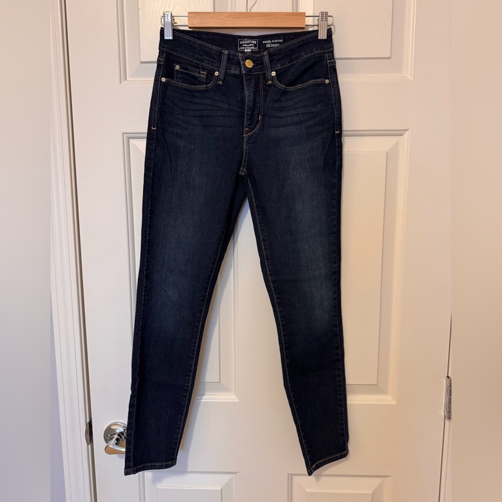 Levi's Women's Dark Blue Jeans